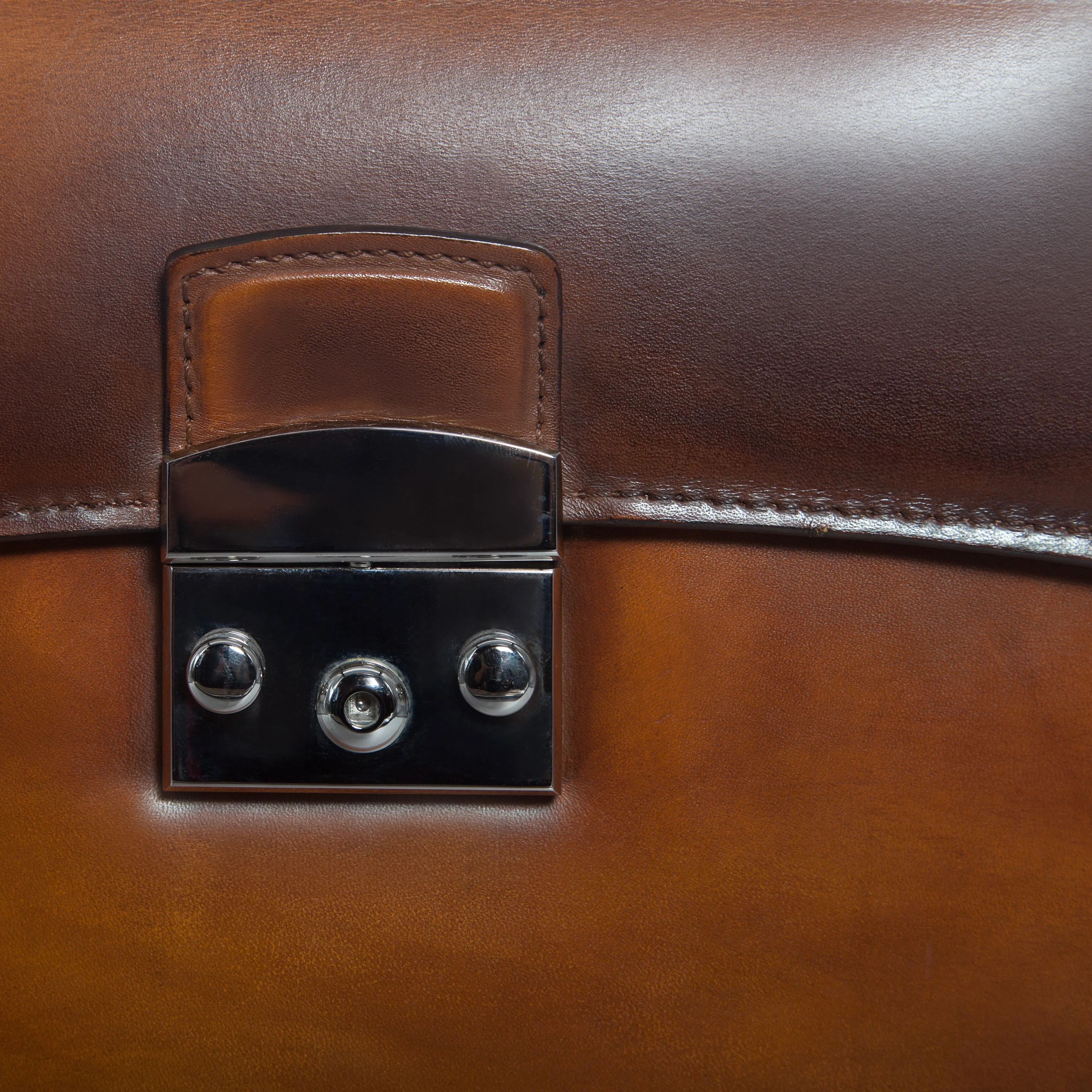 Augusto - Cognac Patina