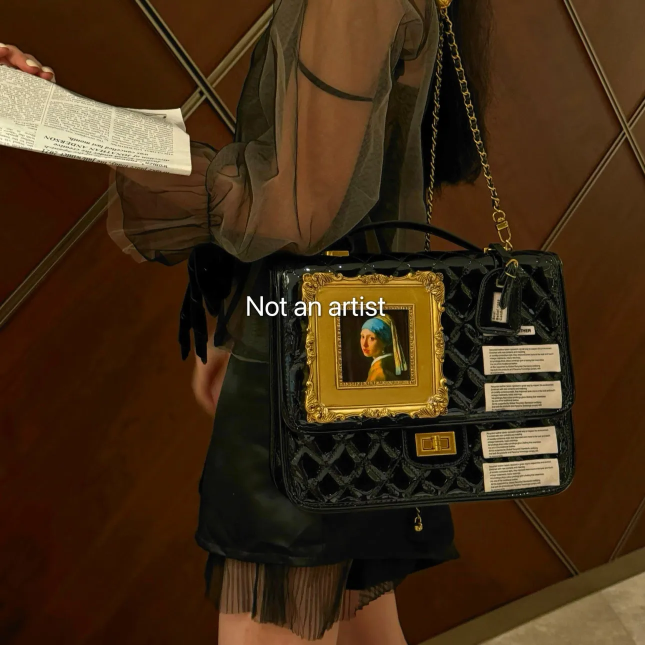 NOT AN ARTIST Walking artist patent leather structured handbag  - CUE